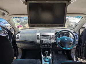 Mitsubishi Outlander 2006 Black