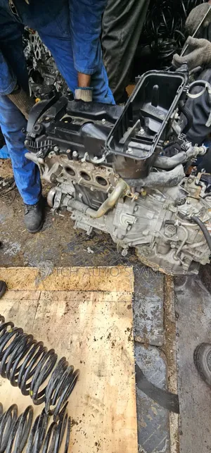 2da Slim Engine Available With Gearbox