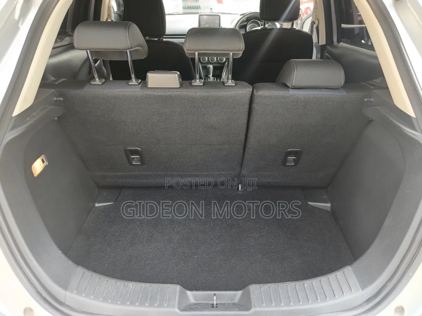 Mazda Demio 2016 Silver