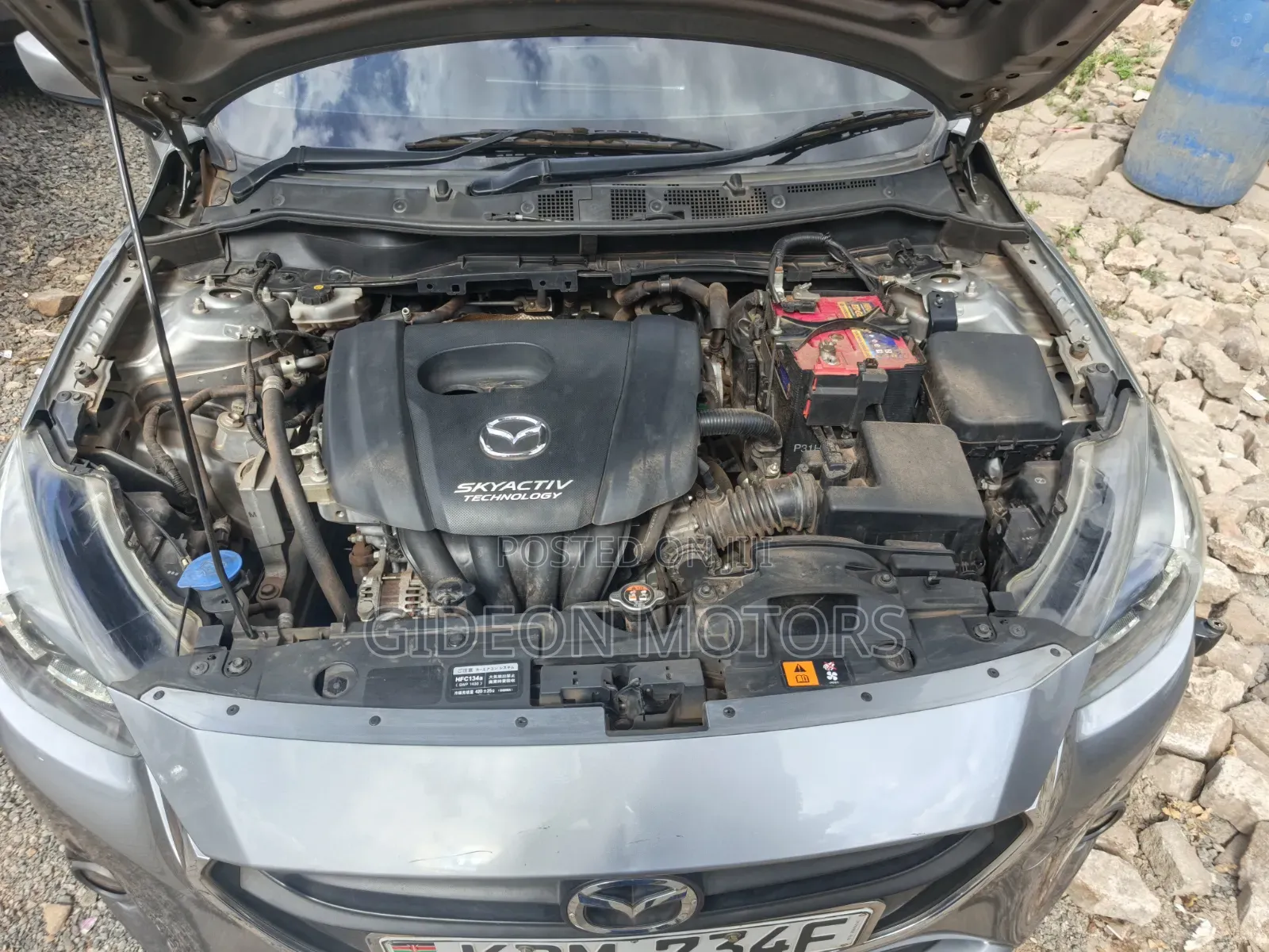 Mazda Demio 2016 Silver