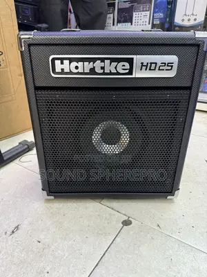 Harke HD 25 Bass Guitar Combo