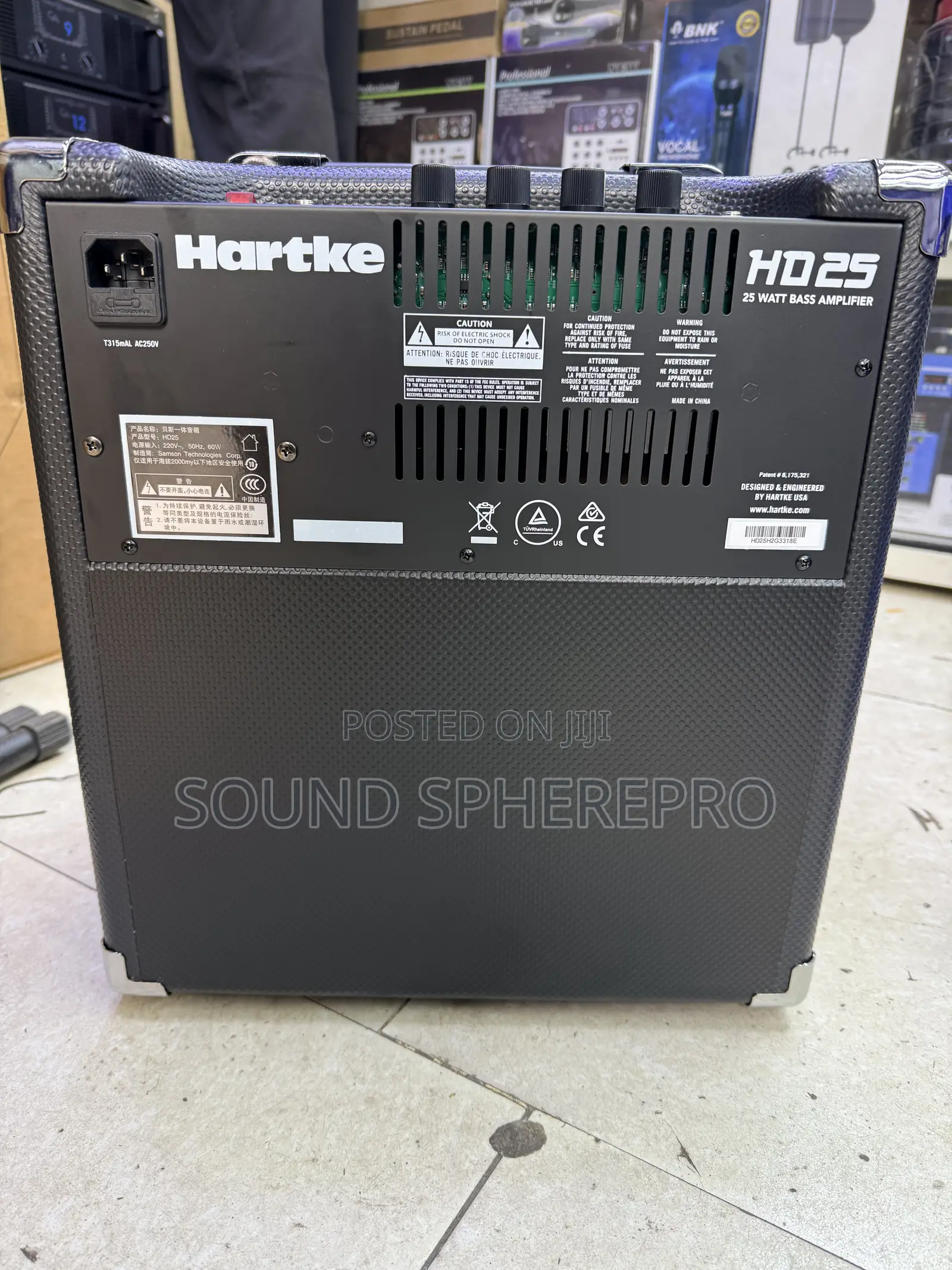 Harke HD 25 Bass Guitar Combo