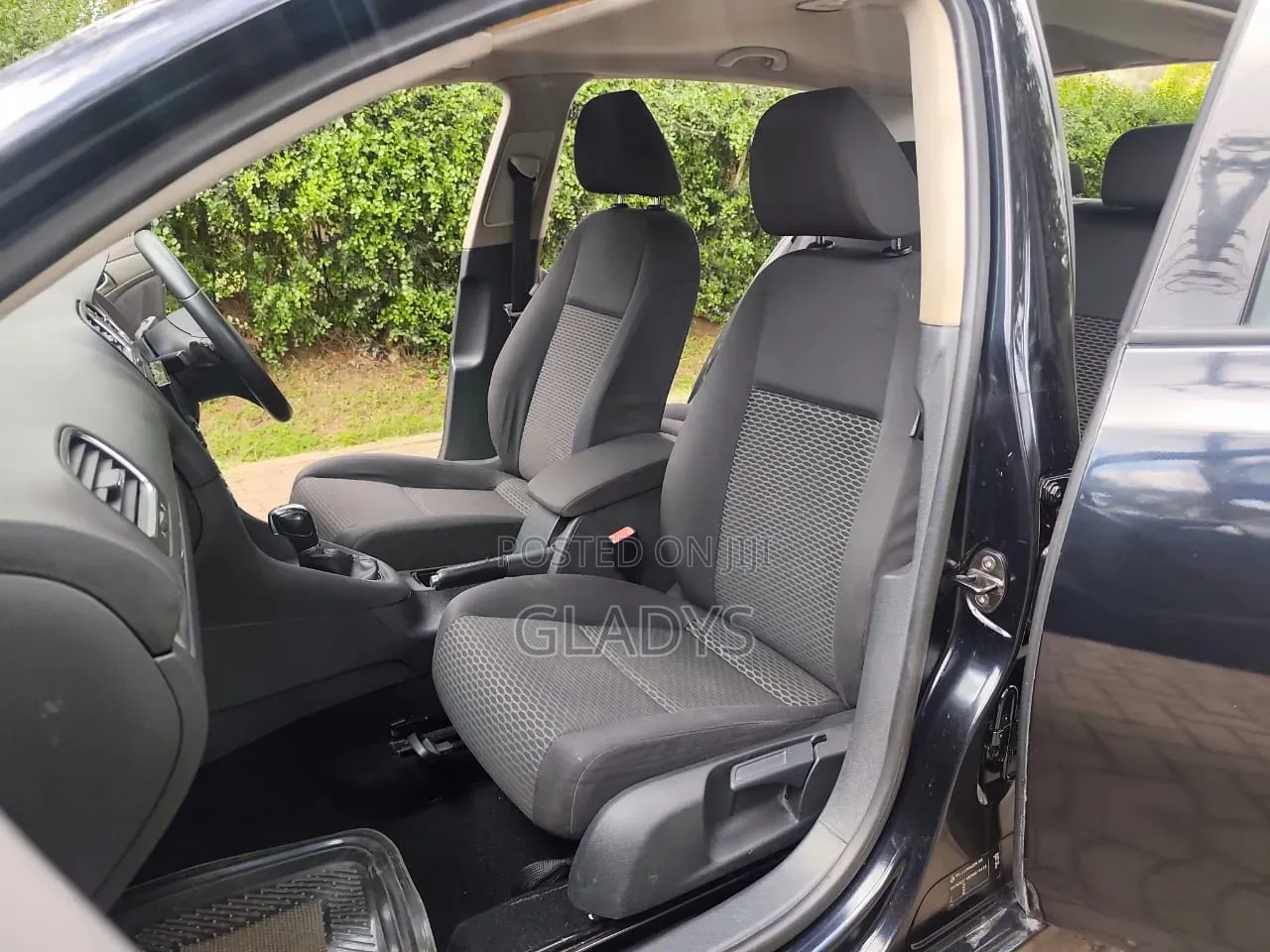 Volkswagen Golf 2012 Black