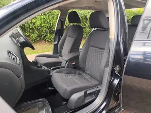 Volkswagen Golf 2012 Black