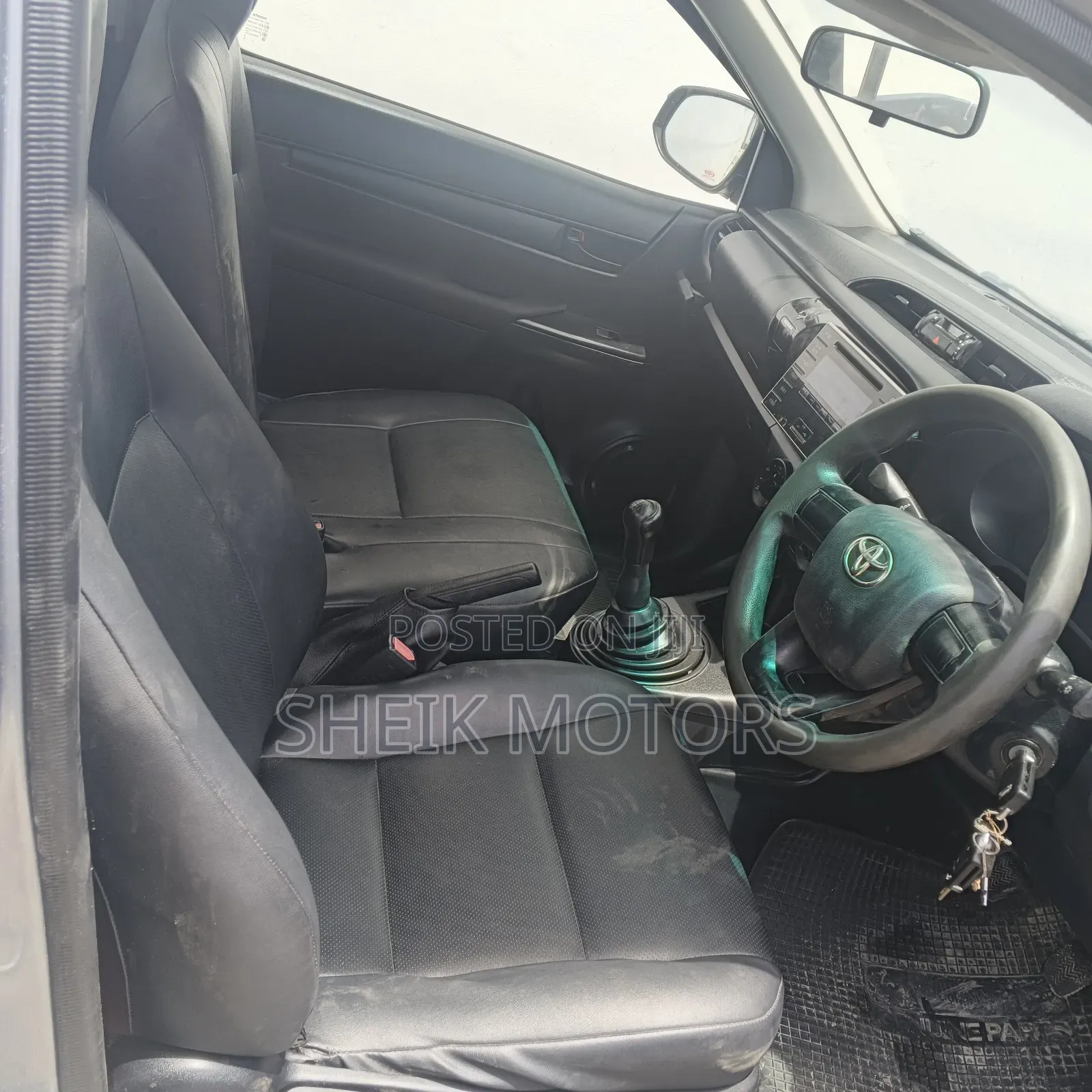 Toyota Hilux 2019 Silver