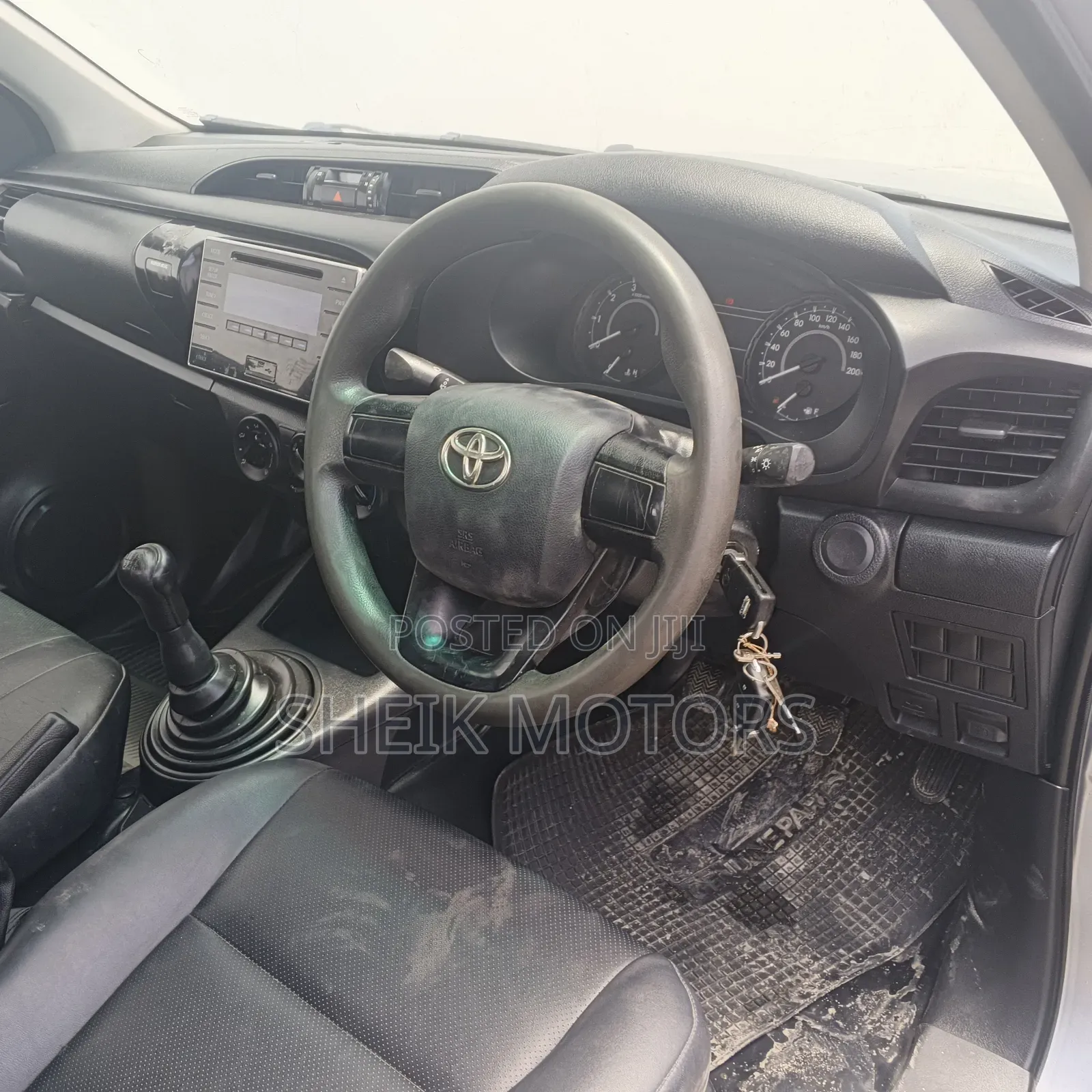 Toyota Hilux 2019 Silver