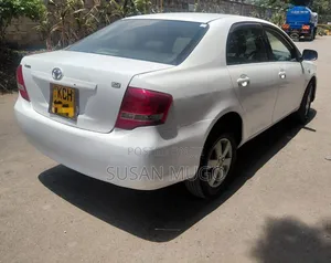 Toyota Axio 2009 White