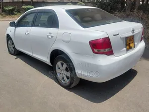 Toyota Axio 2009 White