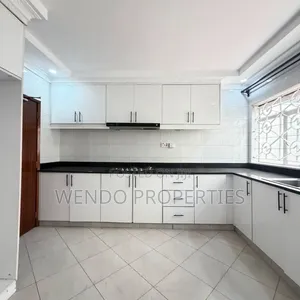 4bdrm Townhouse / Terrace in Muthangari for rent
