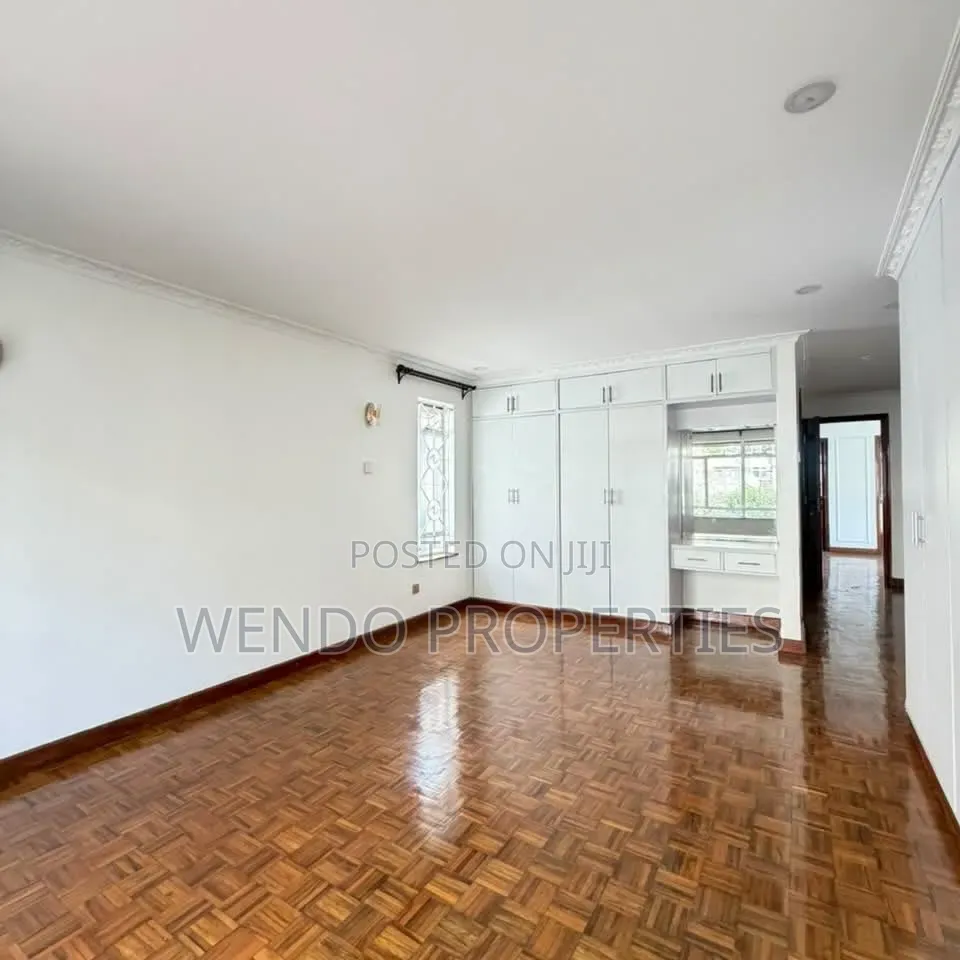 4bdrm Townhouse / Terrace in Muthangari for rent