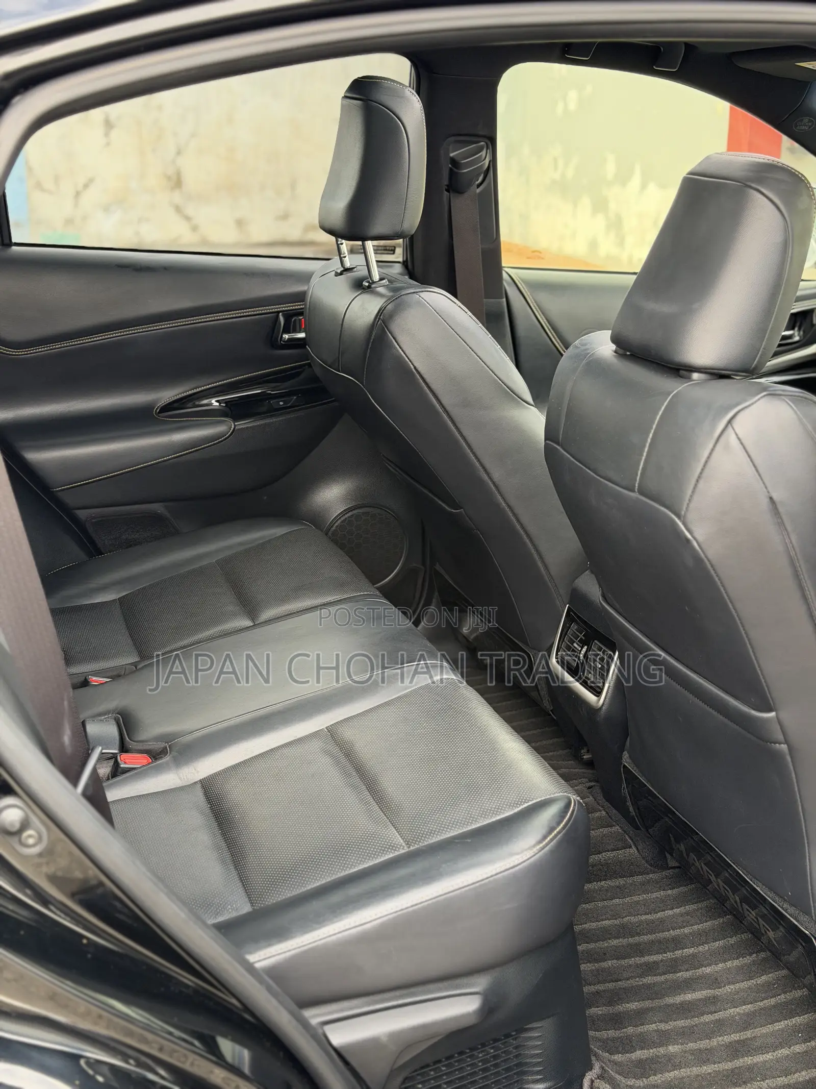 Toyota Harrier 2.0 2019 Black