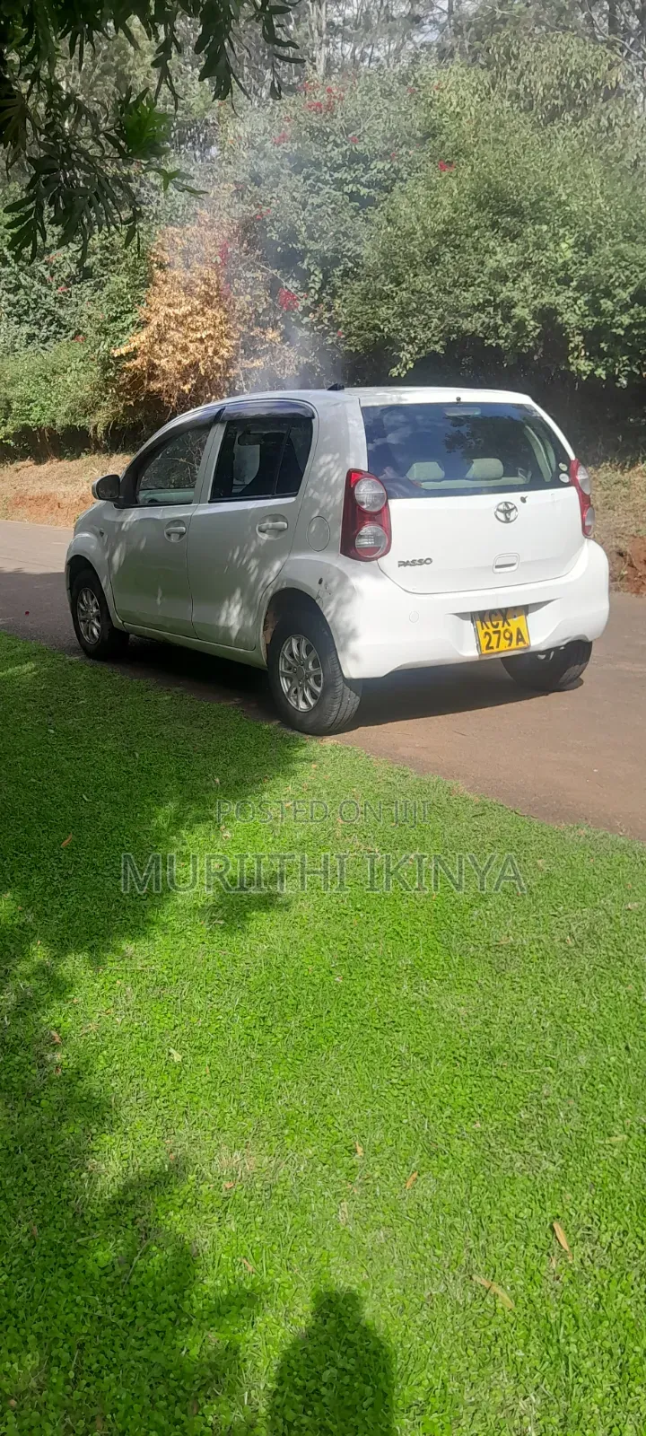 Toyota Passo 2012 White