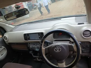 Toyota Passo 2012 Purple