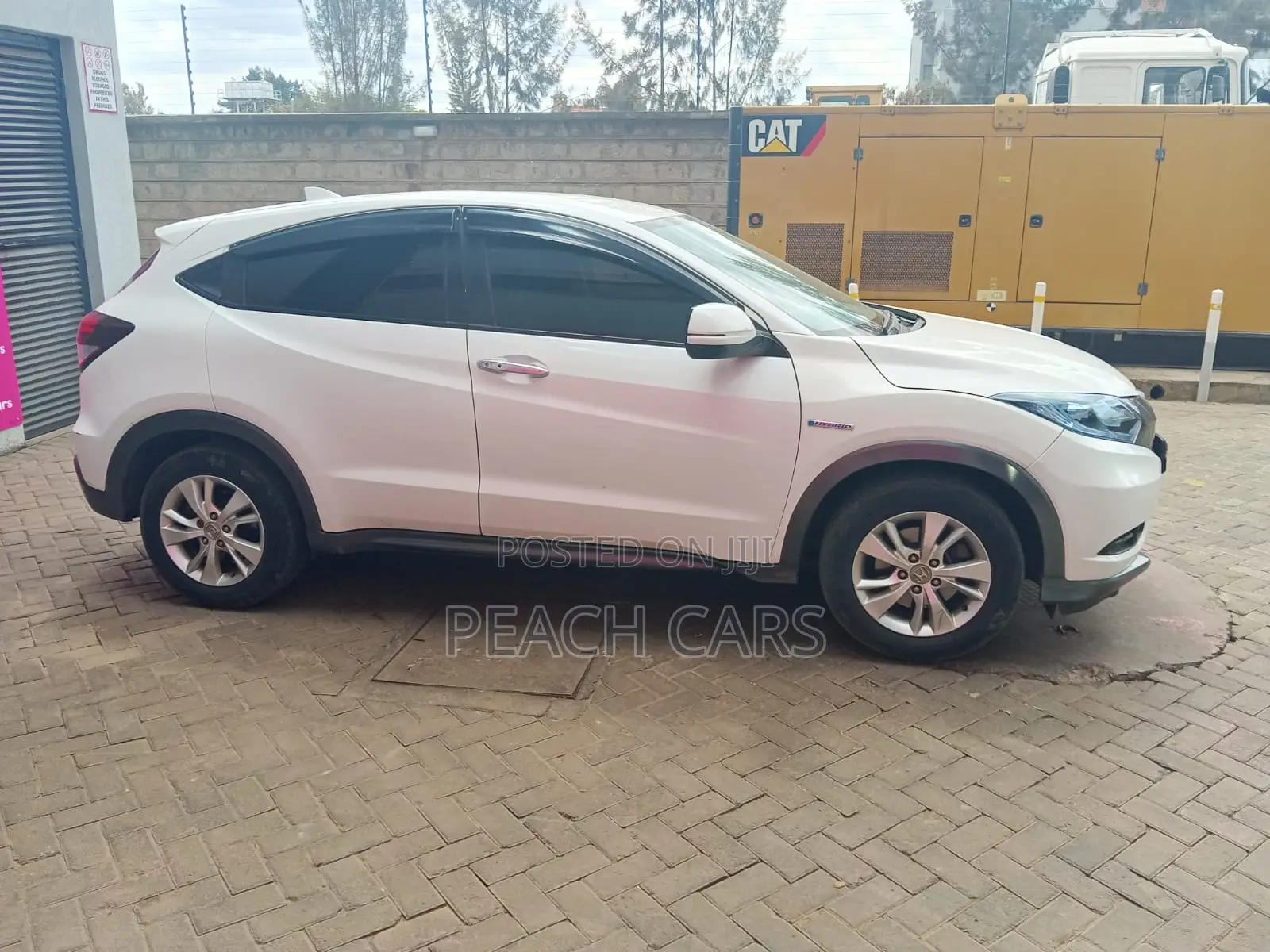 Honda Vezel 2014 White
