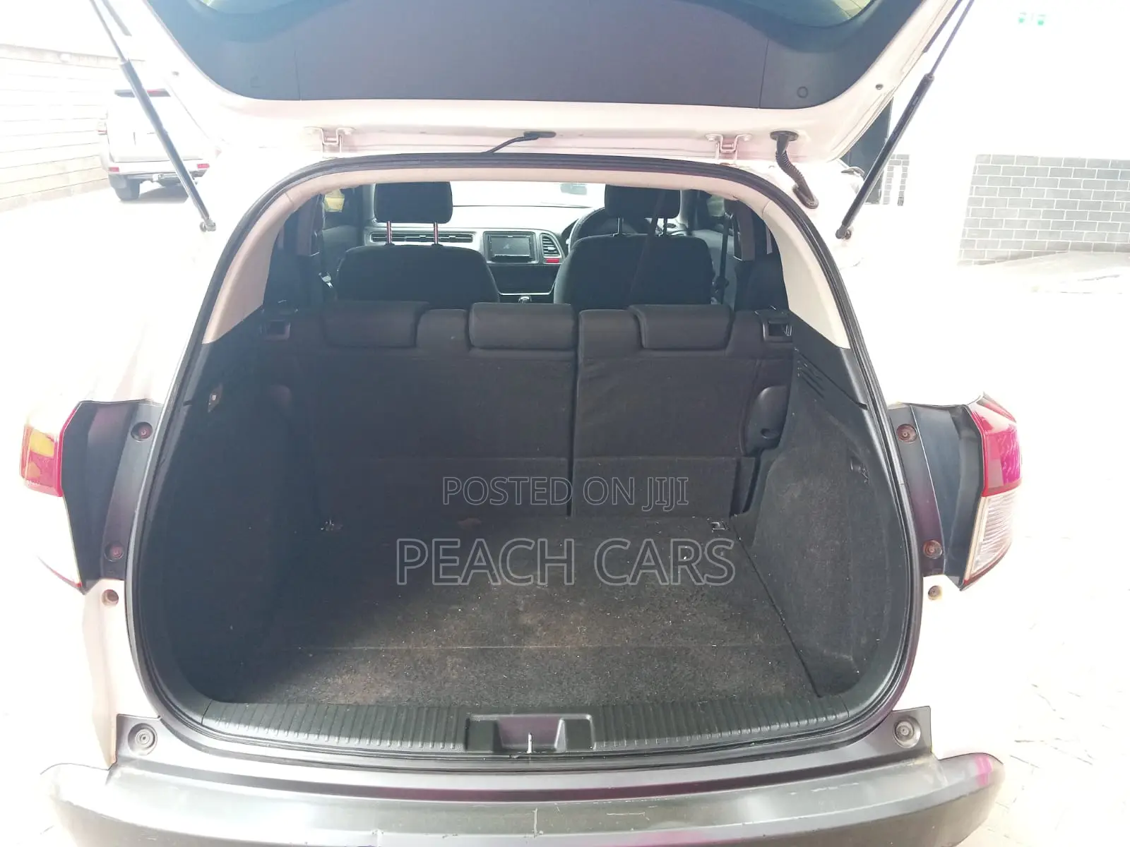 Honda Vezel 2014 White
