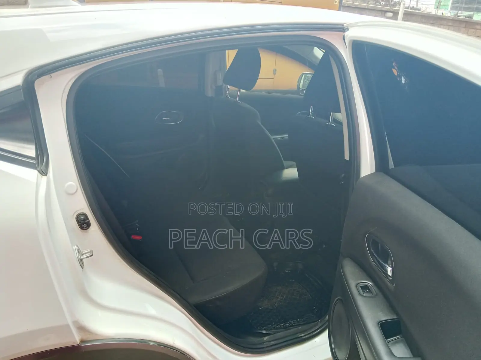 Honda Vezel 2014 White