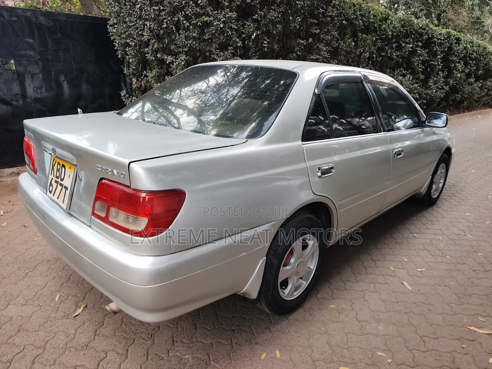 Toyota Carina 1.8 FWD Sedan 2001 Silver
