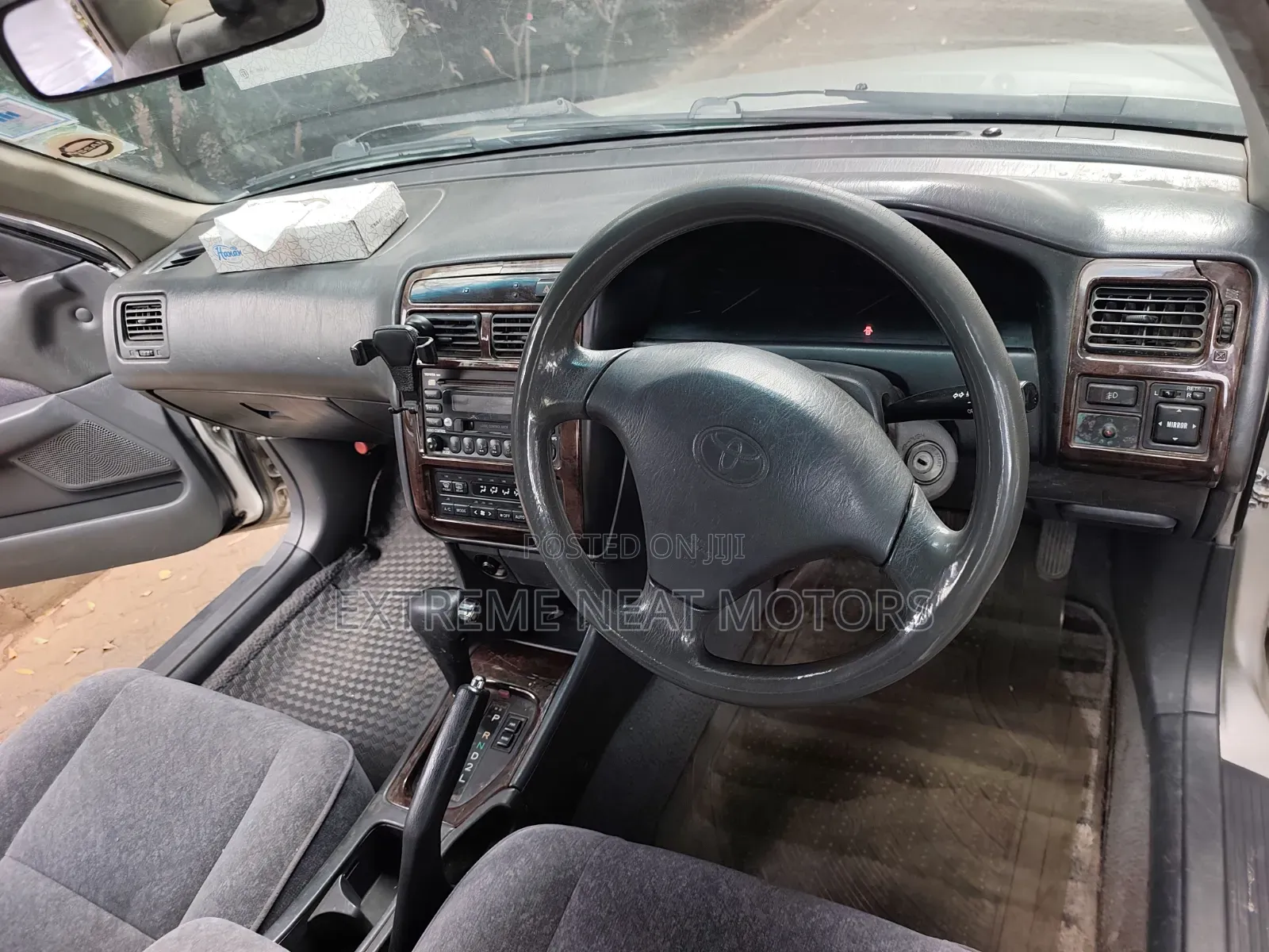 Toyota Carina 1.8 FWD Sedan 2001 Silver