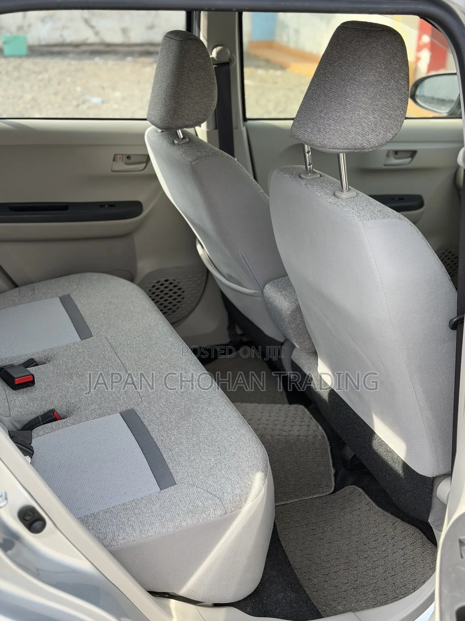 Toyota Passo 2019 Silver