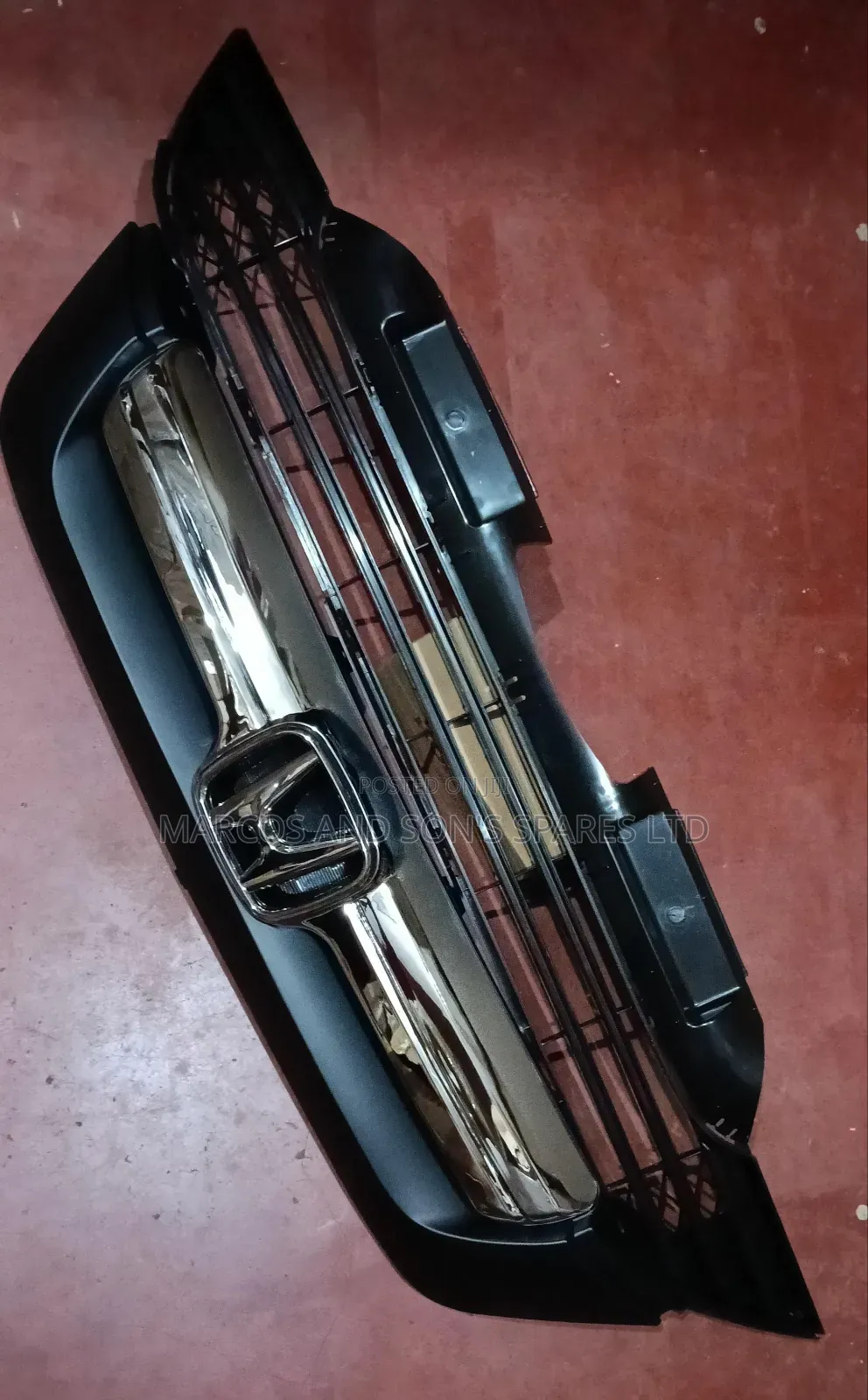 Grill Honda CRV With Chrome