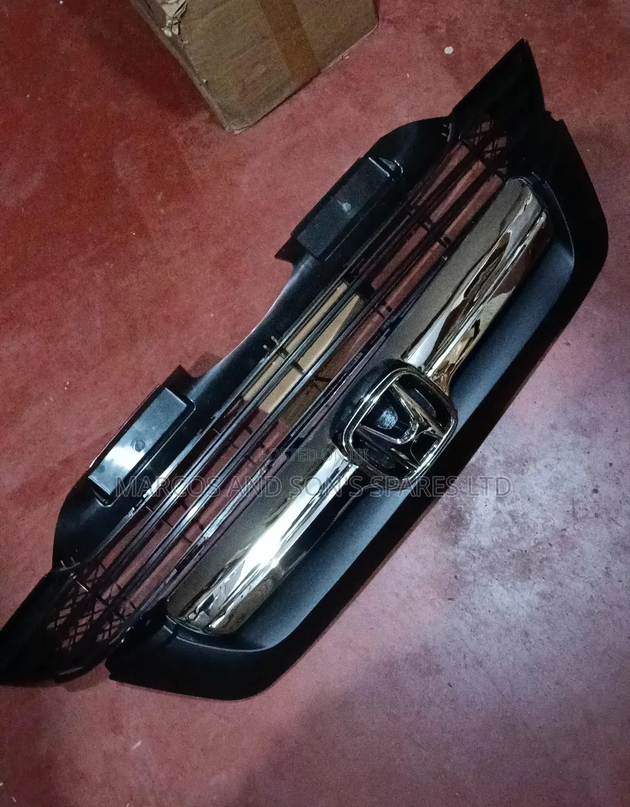 Grill Honda CRV With Chrome