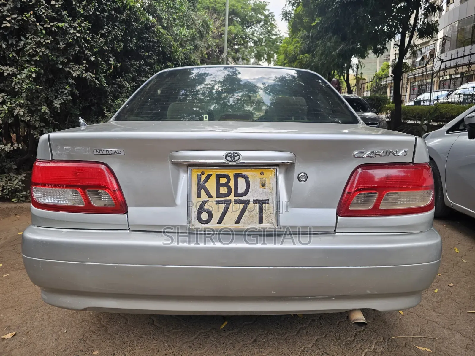 Toyota Carina 1.5 FWD Sedan 2001 Silver