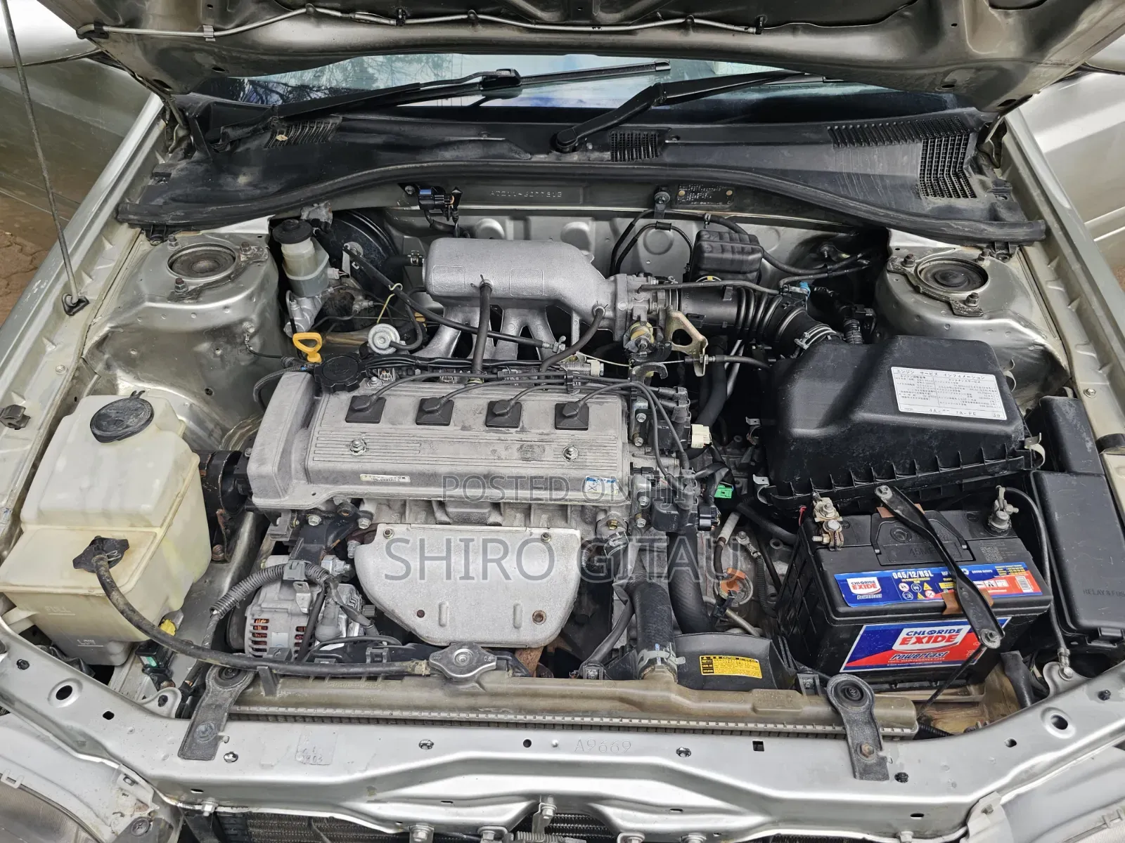 Toyota Carina 1.5 FWD Sedan 2001 Silver