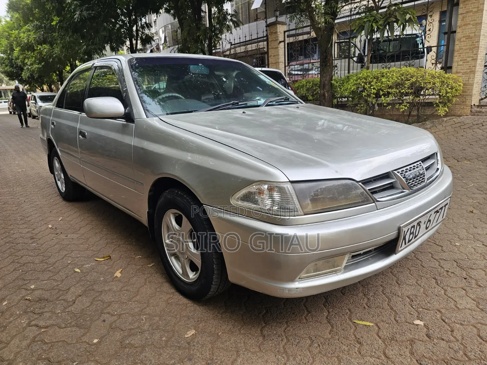 Toyota Carina 1.5 FWD Sedan 2001 Silver