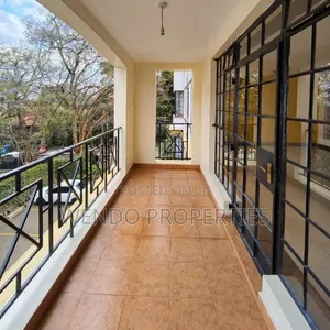3bdrm Apartment in Valley Arcade for rent