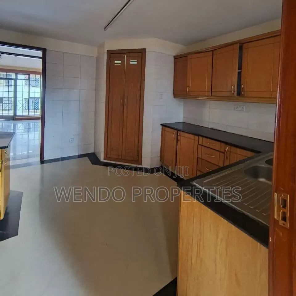 3bdrm Apartment in Valley Arcade for rent