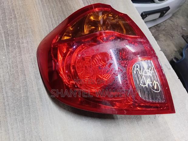 Mazda Verisa Left Taillight 2010 - thumbnail 2