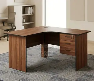 Modern 140cm Corner Desk Kenya – Compact L-Shaped Office Workstation