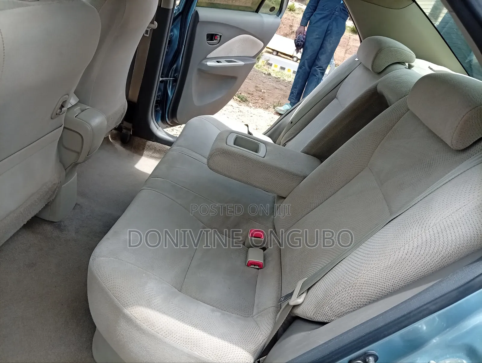 Toyota Belta 2009 Silver