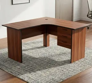 Modern 140cm Corner Desk Kenya – Compact L-Shaped Office Workstation