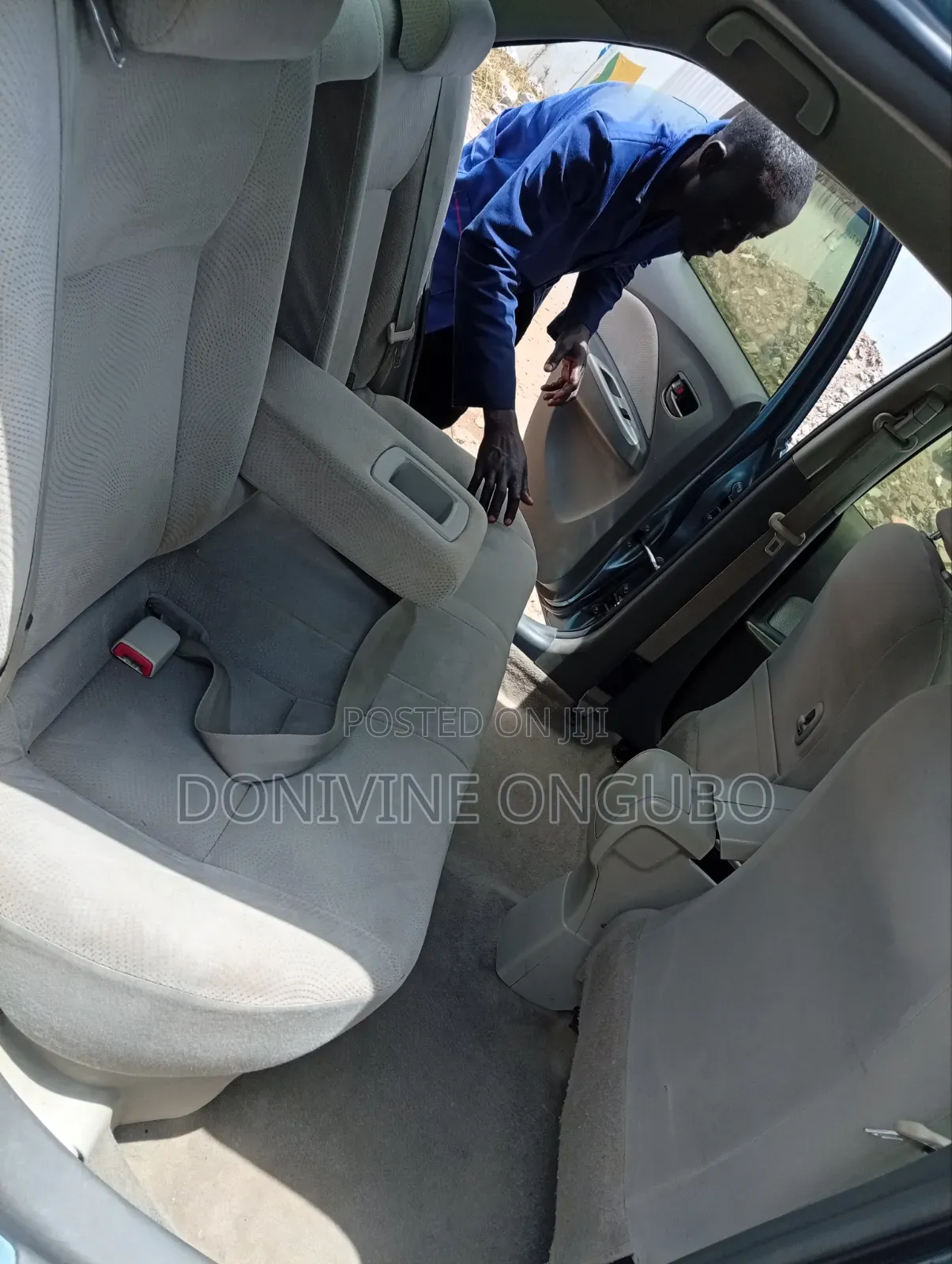 Toyota Belta 2009 Silver