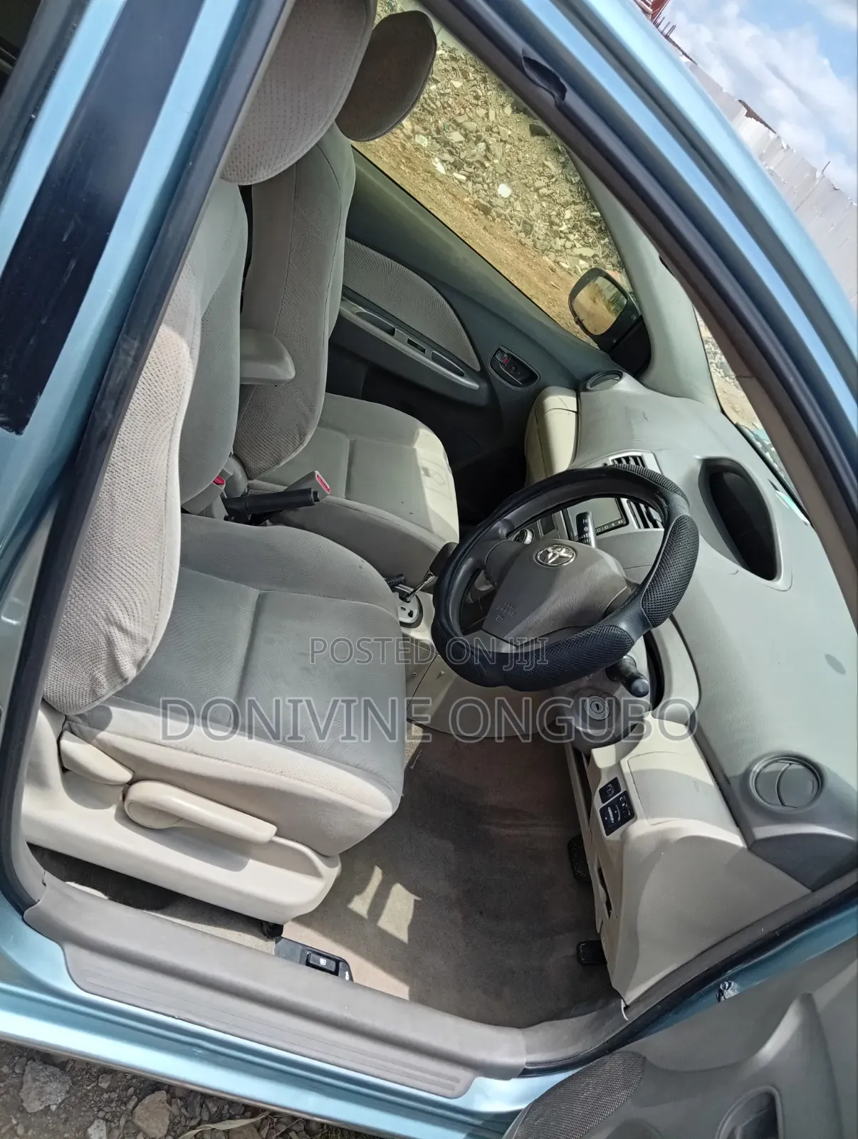 Toyota Belta 2009 Silver