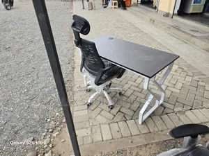 Luxury DIGITAL COMBINATION Office Desk and Chairs