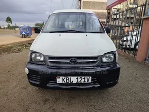 Toyota TownAce 2004 White
