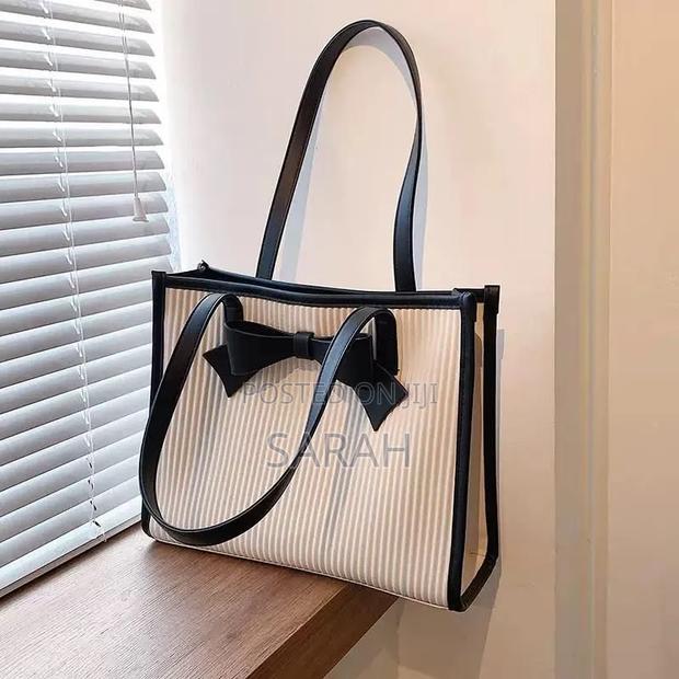 Ladies Tote Bags