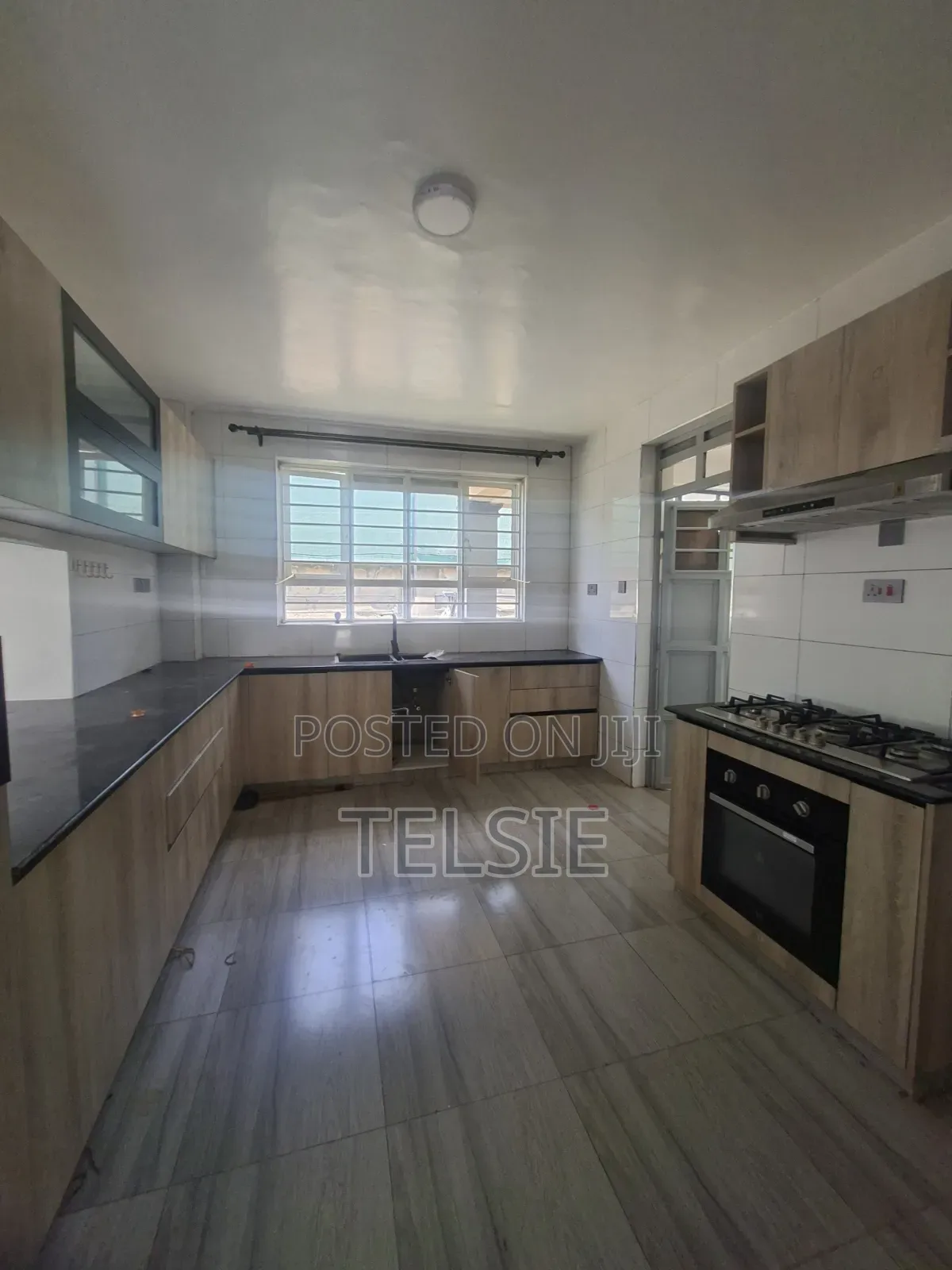 5bdrm Maisonette in Kamangu, Kiambu CBD for rent