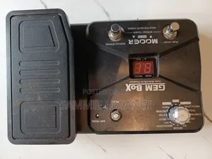 Guitar Multi-Effect Pedal
