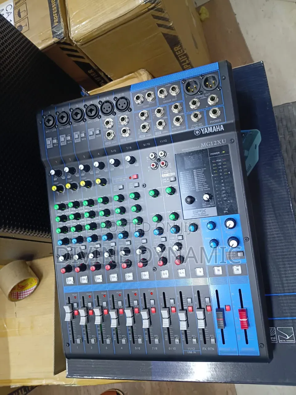 Yamaha Mg 12 Ux Plain Mixer