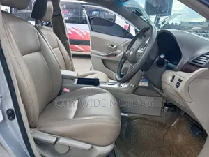 Toyota Premio 2.0 FWD 2010 Silver