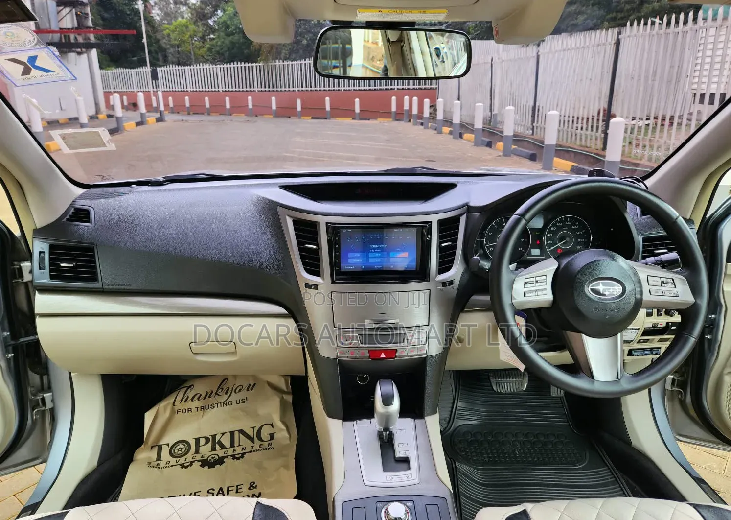 Subaru Outback 2012 Silver