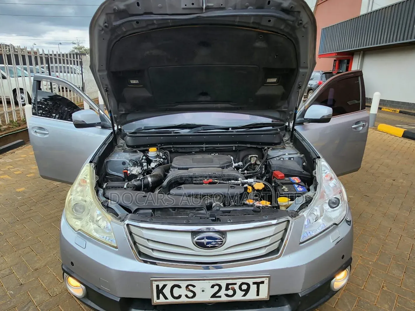Subaru Outback 2012 Silver
