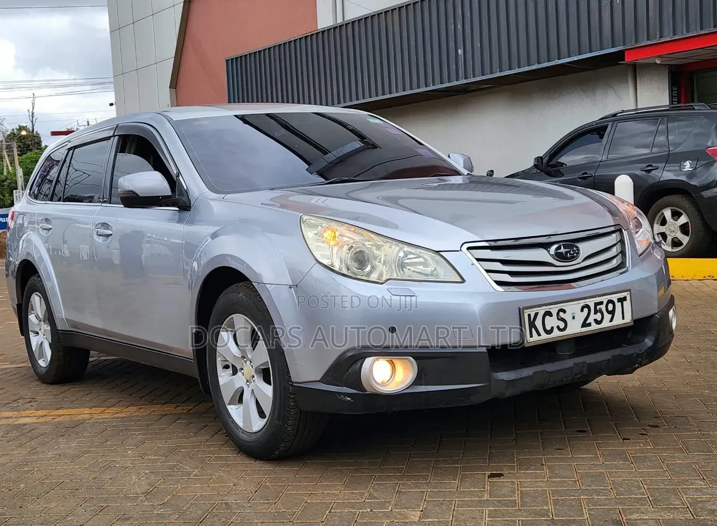 Subaru Outback 2012 Silver