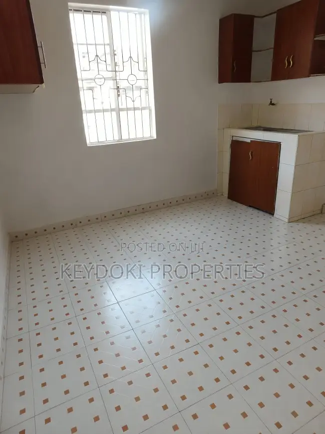1bdrm Bedsitter in Hunters for rent