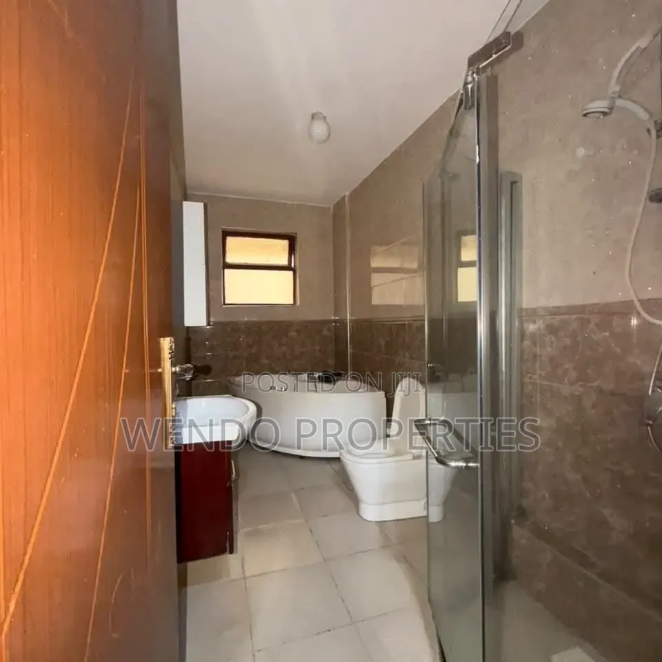 3bdrm Apartment in Kileleshwa for rent