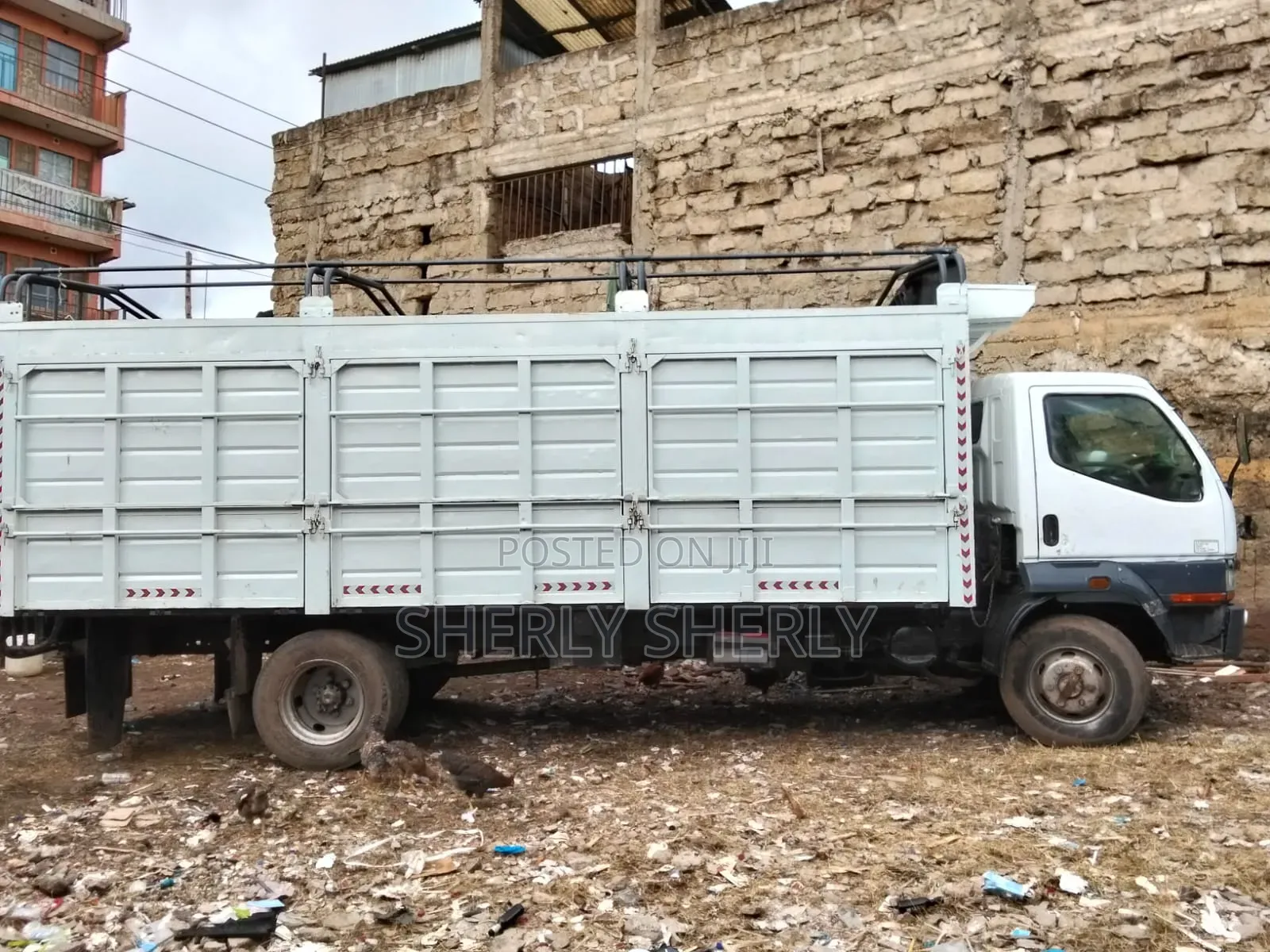 Mitsubishi Fh215 Lorry for Sale