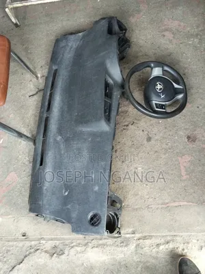 Toyota Vizts 2015 Dashboard and Steering Airbag